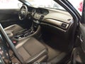 2017 Honda Accord — photo 5 of 16 | VIN 1HGCR2F53HA182673
