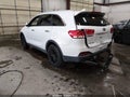 2016 Kia Sorento — photo 3 of 17 | VIN 5XYPG4A32GG161674