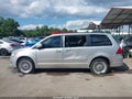 2012 Volkswagen Routan — photo 14 of 17 | VIN 2C4RVABG6CR276461