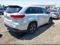 2018 Toyota Highlander — photo 4 of 19 | VIN 5TDBZRFH3JS893134