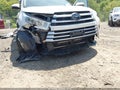 2018 Toyota Highlander — photo 6 of 19 | VIN 5TDBZRFH3JS893134