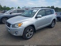 Photo 2 of 11 — 2009 Toyota RAV4