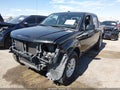 Photo 2 of 16 — 2016 Nissan Frontier
