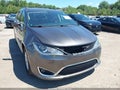 2017 Chrysler Pacifica — photo 6 of 16 | VIN 2C4RC1BG6HR788332