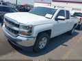 Photo 2 of 16 — 2018 Chevrolet Silverado 1500