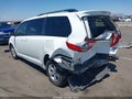 2015 Toyota Sienna — photo 3 of 17 | VIN 5TDKK3DC8FS632307