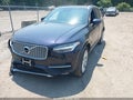 2017 Volvo XC90 — photo 2 of 16 | VIN YV4A22PL1H1168033