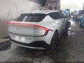 Photo 4 of 16 — 2022 Kia EV6