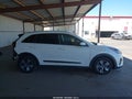 Photo 14 of 17 — 2022 Kia Niro