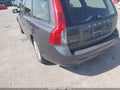 Photo 6 of 11 — 2010 Volvo V50