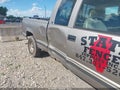 1998 Chevrolet C/K 1500 — photo 6 of 12 | VIN 1GCEC19M3WE225677