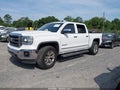 2015 GMC Sierra 1500 — photo 2 of 16 | VIN 3GTP1VEC7FG518011