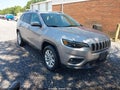 Photo 1 of 17 — 2019 Jeep Cherokee