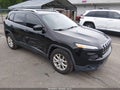 2017 Jeep Cherokee — photo 1 of 16 | VIN 1C4PJLCB0HD222262