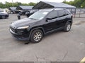 2017 Jeep Cherokee — photo 2 of 16 | VIN 1C4PJLCB0HD222262