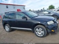 Photo 14 of 19 — 2005 Volkswagen Touareg