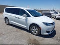 Photo 1 of 16 — 2017 Chrysler Pacifica