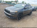 Photo 2 of 16 — 2017 Jeep Cherokee