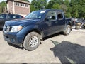 Photo 2 of 16 — 2018 Nissan Frontier