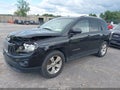 2016 Jeep Compass — photo 2 of 16 | VIN 1C4NJDBB8GD691872