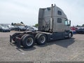 2004 Volvo VN — photo 4 of 15 | VIN 4V4NC9TJ14N364396