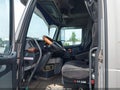 2004 Volvo VN — photo 7 of 15 | VIN 4V4NC9TJ14N364396