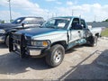 1998 Dodge Ram 1500 — photo 2 of 17 | VIN 3B7HC12Y4WG193891