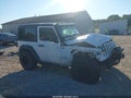 Photo 14 of 17 — 2020 Jeep Wrangler