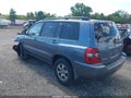 Photo 3 of 17 — 2005 Toyota Highlander