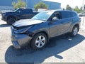 2023 Toyota Highlander — photo 2 of 16 | VIN 5TDKDRAH1PS032050
