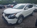 2017 Nissan Rogue Sport — photo 2 of 17 | VIN JN1BJ1CP8HW024854
