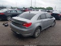 Photo 4 of 11 — 2013 Chrysler 200