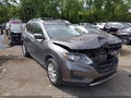 Photo 1 of 16 — 2017 Nissan Rogue