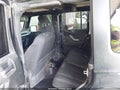 2017 Jeep Wrangler Unlimited — photo 8 of 17 | VIN 1C4BJWDGXHL656295