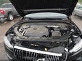 2018 Volvo XC60 — photo 10 of 16 | VIN LYV102RL7JB118340