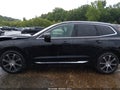 2018 Volvo XC60 — photo 14 of 16 | VIN LYV102RL7JB118340