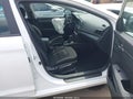2020 Hyundai Elantra — photo 5 of 17 | VIN 5NPD84LF0LH615091