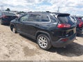 2018 Jeep Cherokee — photo 3 of 17 | VIN 1C4PJLLB0JD604605