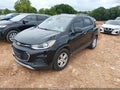 2017 Chevrolet Trax — photo 2 of 11 | VIN 3GNCJLSB3HL173012