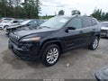 Photo 2 of 18 — 2017 Jeep Cherokee