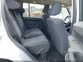 Photo 8 of 16 — 2010 Jeep Commander