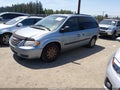Photo 2 of 21 — 2006 Chrysler Town & Country