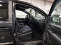 2014 Chrysler Town & Country — photo 5 of 16 | VIN 2C4RC1HG4ER188587