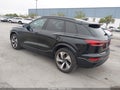 2025 Audi Q6 e-tron — photo 3 of 16 | VIN WA124BGF5SA055876