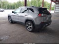 Photo 3 of 16 — 2020 Jeep Cherokee
