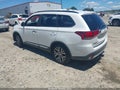 Photo 3 of 12 — 2016 Mitsubishi Outlander