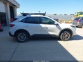 Photo 14 of 17 — 2021 Ford Escape