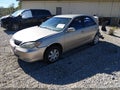 2004 Toyota Camry — photo 2 of 12 | VIN 4T1BE32K34U806130