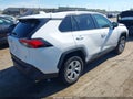 Photo 4 of 15 — 2021 Toyota RAV4