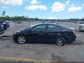 Photo 14 of 16 — 2016 Hyundai Elantra